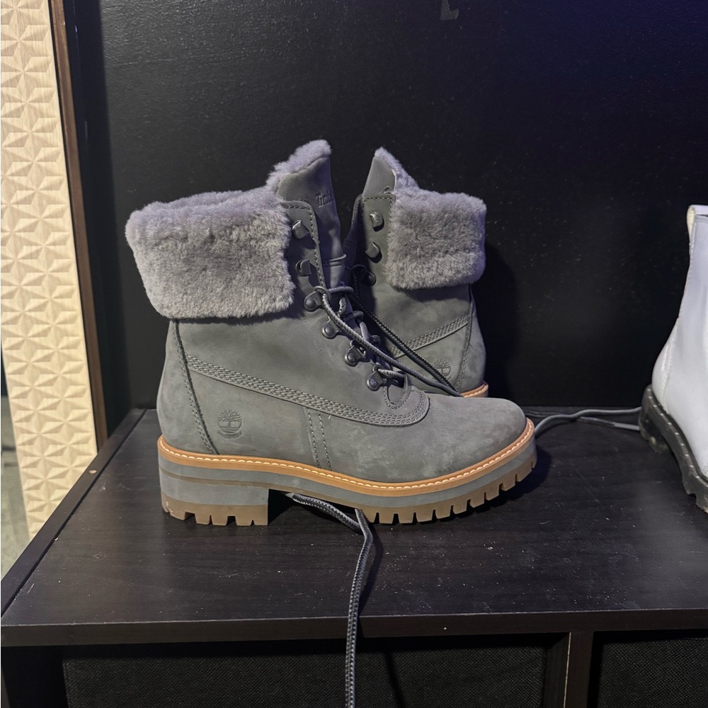 Timberland Women's Gray Winter Boots with Fur
